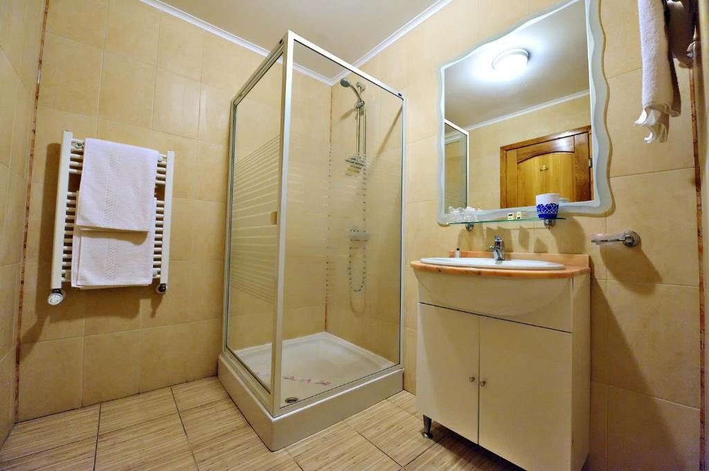 Motel Confort Floresti  Rum bild